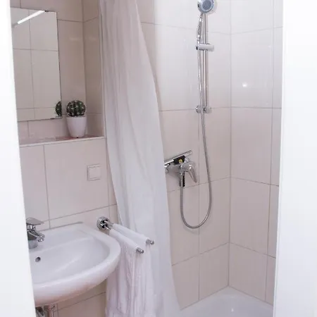 Art & Nature In Der Naehe Ffm-messe 3* Bad Vilbel